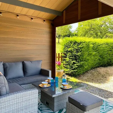 De La Colline - Family Friendly With Private Pool And Secure Garden